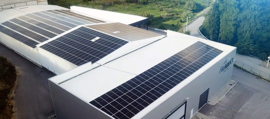Autoconsumo fotovoltaico nas instalações das Águas do Alardo